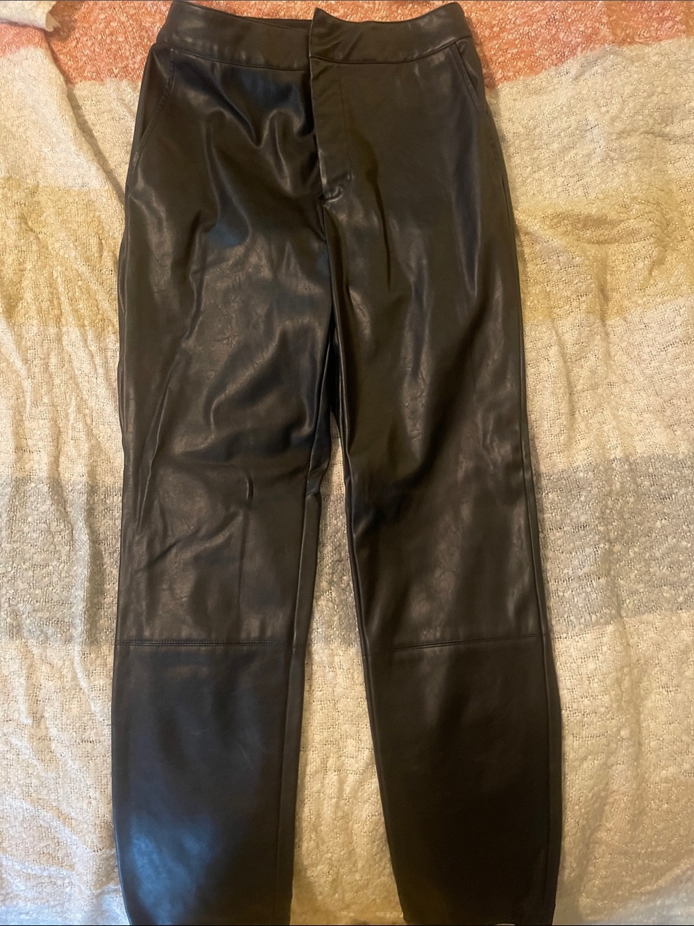 Express Women's Black Faux Leather Ankle Pants